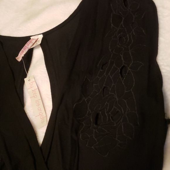 NWT - Picture 2 of 2